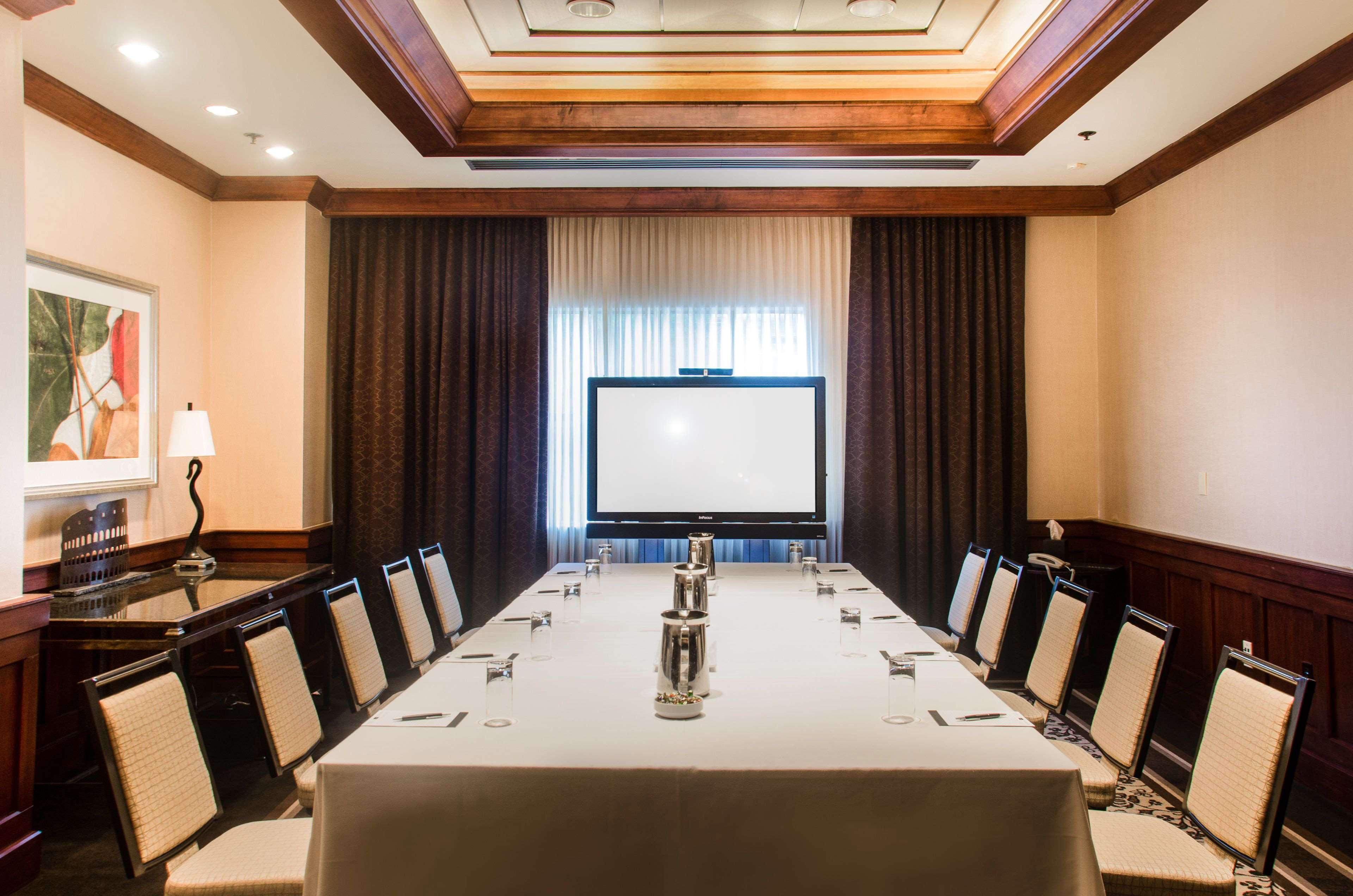 The Yorkville Royal Sonesta Hotel トロント エクステリア 写真